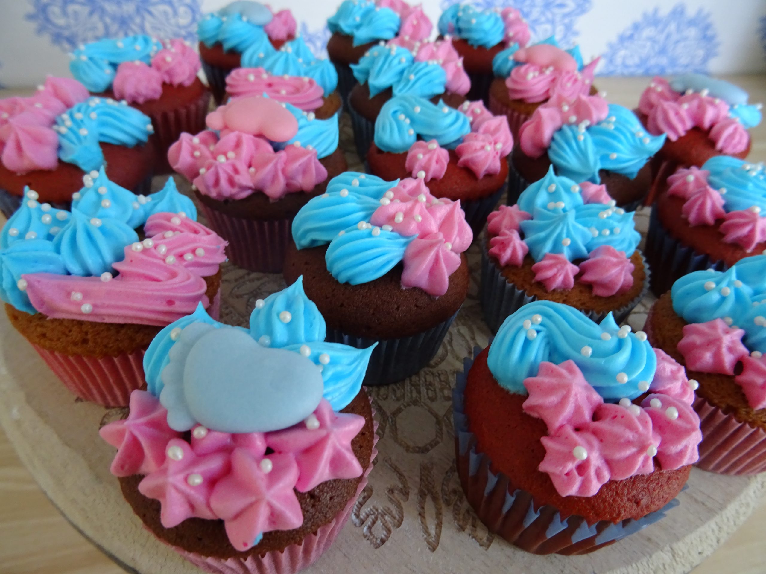 gender reveal mini